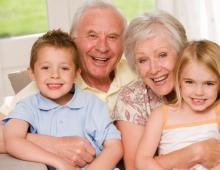 Роль бабушки в воспитании ребенка консультация (младшая, средняя, старшая группа) на тему Влияние бабушек на воспитание внуков